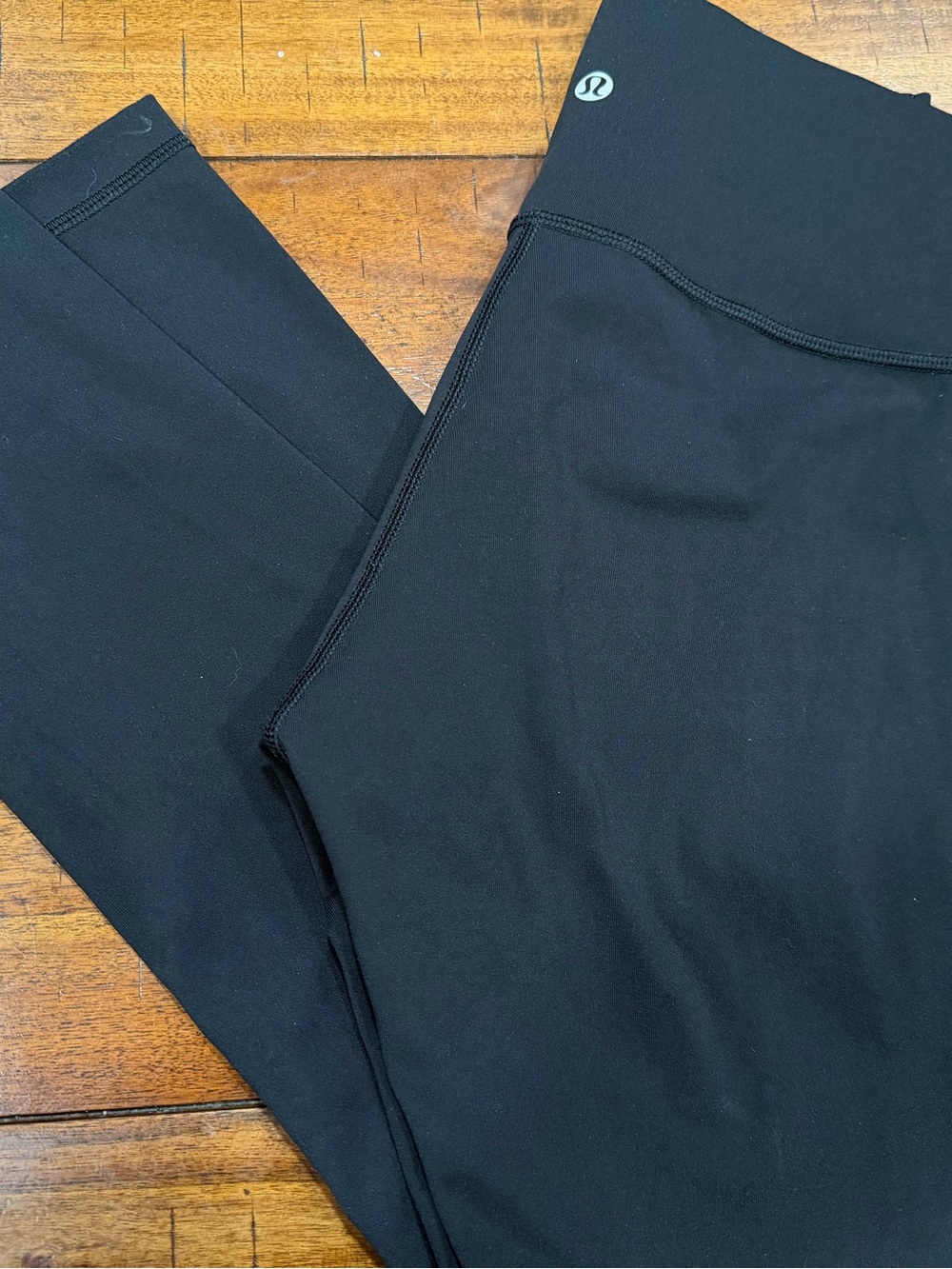 Lululemon Wunder Train High Rise 25”